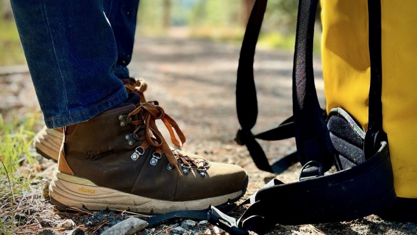 danner mountain 600 leaf gore-tex for women - the danner mountain 600 leaf gore-tex is comfortable right out of...