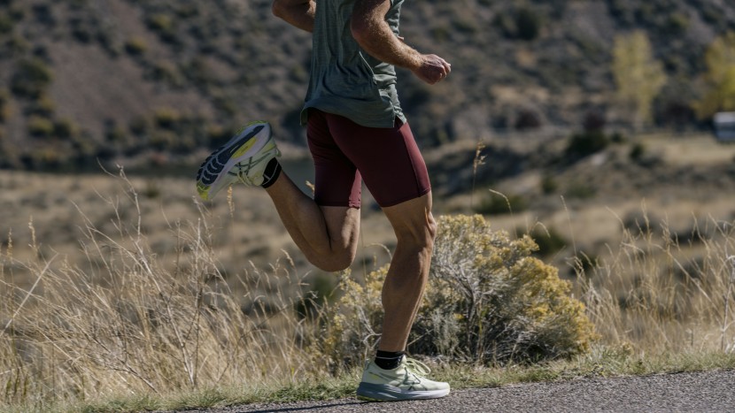 asics gel-kayano 31 - the wide platform does a good job of providing inherent stability...