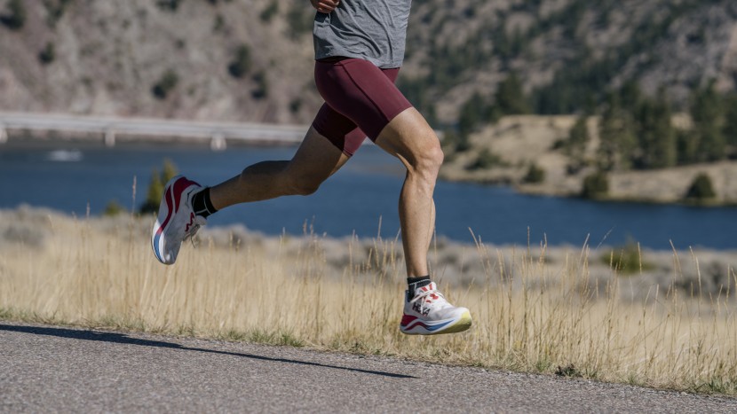 hoka skyward x - the stack height of this shoe is huge, and you absolutely notice it.