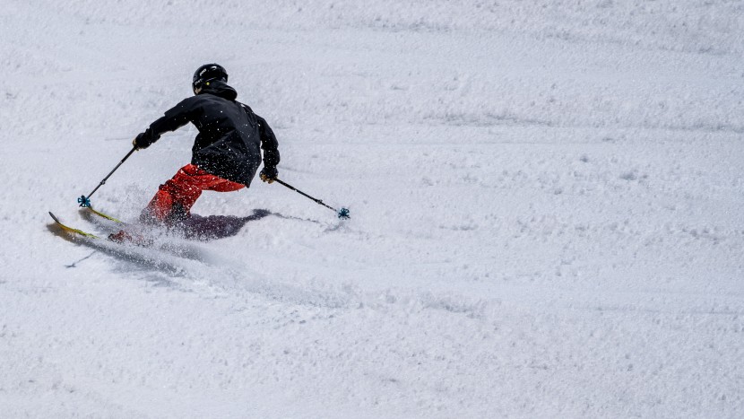 dynastar m-pro 94 ti - medium-radius carves are a specialty of the m-pro 94 ti. it was fun...