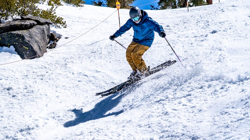 nordica enforcer 94 - get the tails of this ski up and out of the way when skiing narrow...