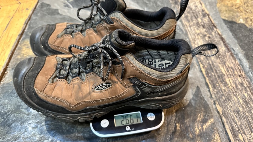keen targhee iv low - weighing the targhee ivs on our home scale.