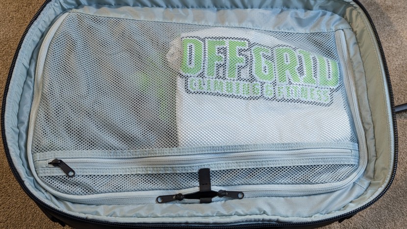 thule subterra 2 convertible - we are big fans of the mesh divider and organization pocket that...