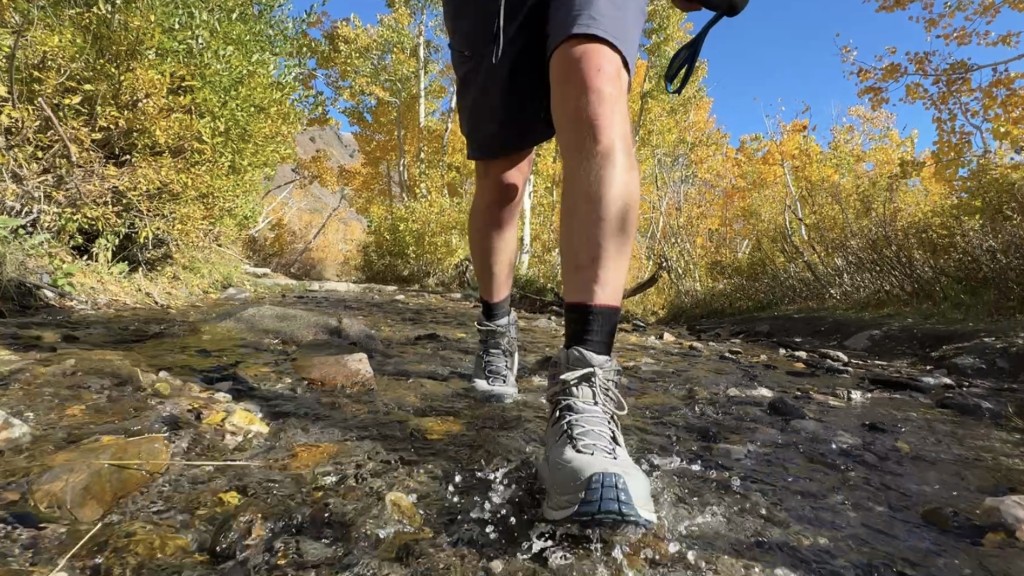 hoka kaha 2 gtx - the kaha 2 is one of the finest hiking boots we have reviewed, and...