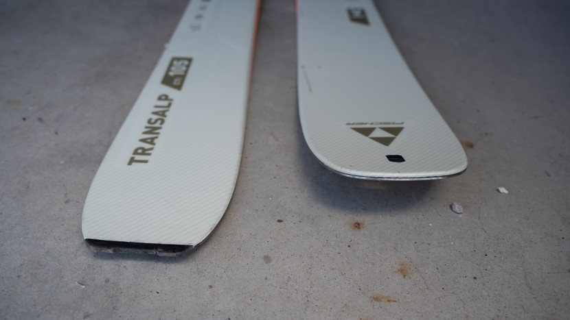 a comparison of the tip and tail profile of the transalp 105 cti.