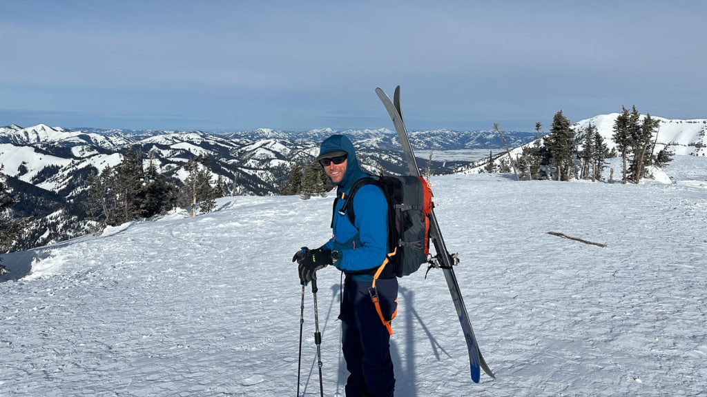 cardiff snowcraft crane enduro - testing the crane enduro during a mid-season drought in a tracked up...