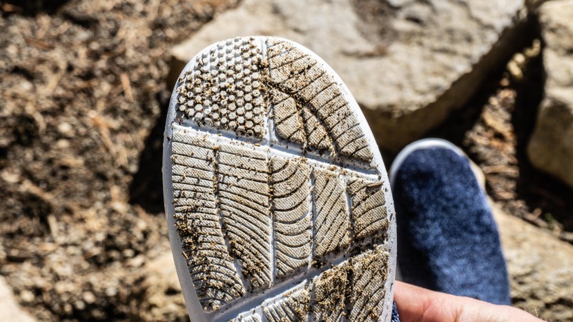 speedo surf knit pro - the surf knit pro has a well-constructed blend of outsole designs...