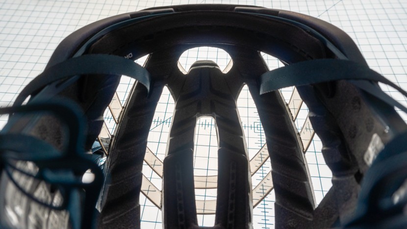 light coming through vents to illustrate air flow paths