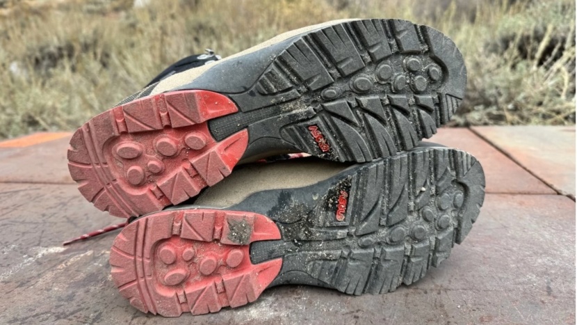 asolo fugitive gtx - the outsole of the asolo fugitive can handle loose scree and tough...