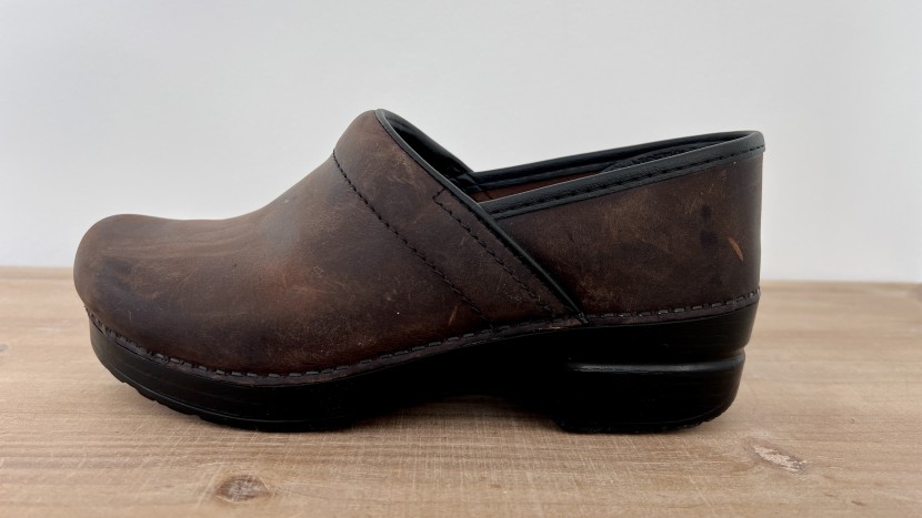 dansko professional for women - we found these shoes to be quite heavy and better suited to standing.