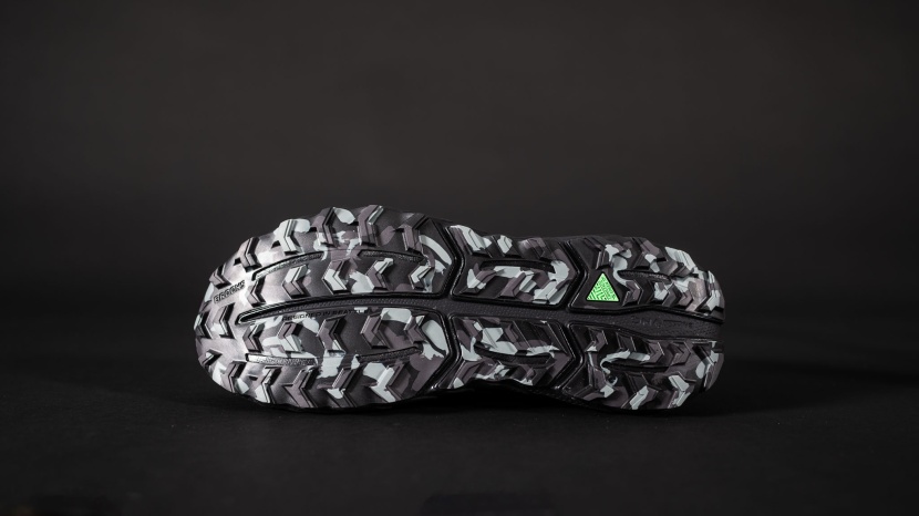 brooks cascadia 18 - a rugged outsole design means the cascadia 18 will work for a...