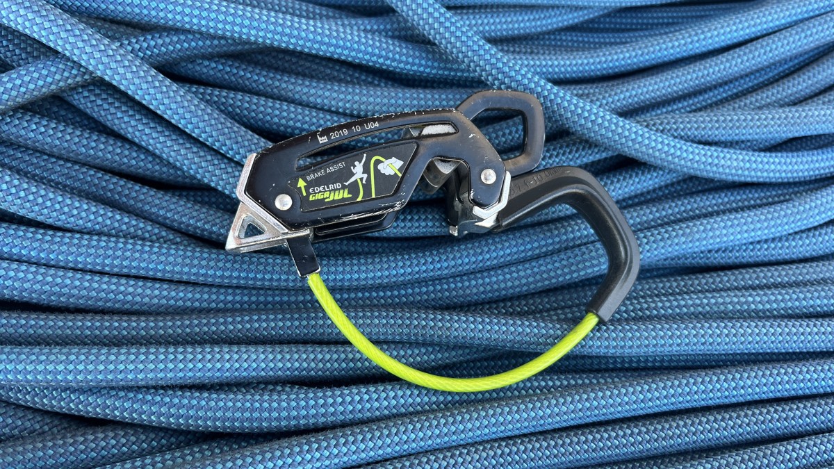 Edelrid Giga Jul Review (The Edelrid Giga Jul.)