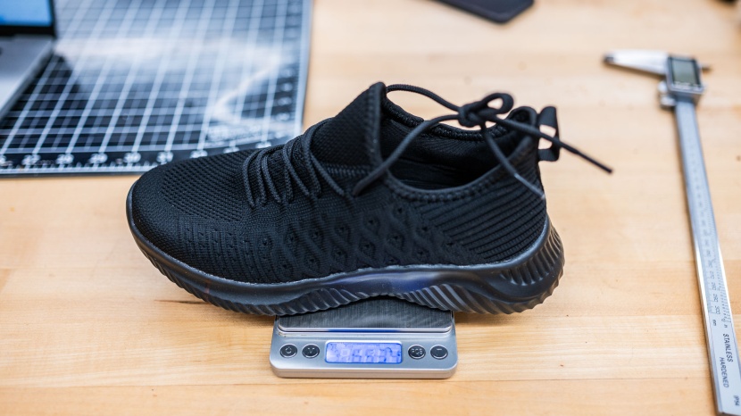 feethit slip on for women - the feethit slip on weighs just 6.53 ounces per us women's 6.5.