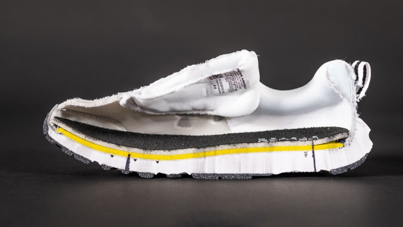 walking shoes womens