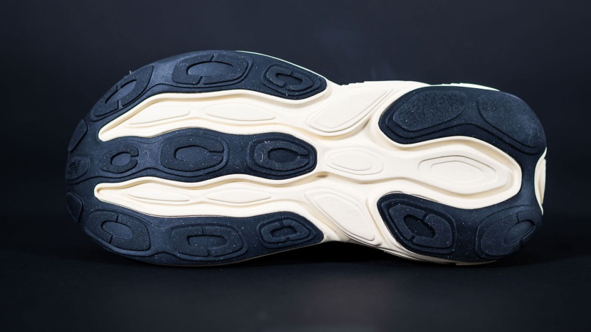 new balance fresh foam x more v5 - the limited ribber coverage can lead to issues on loose surfaces.