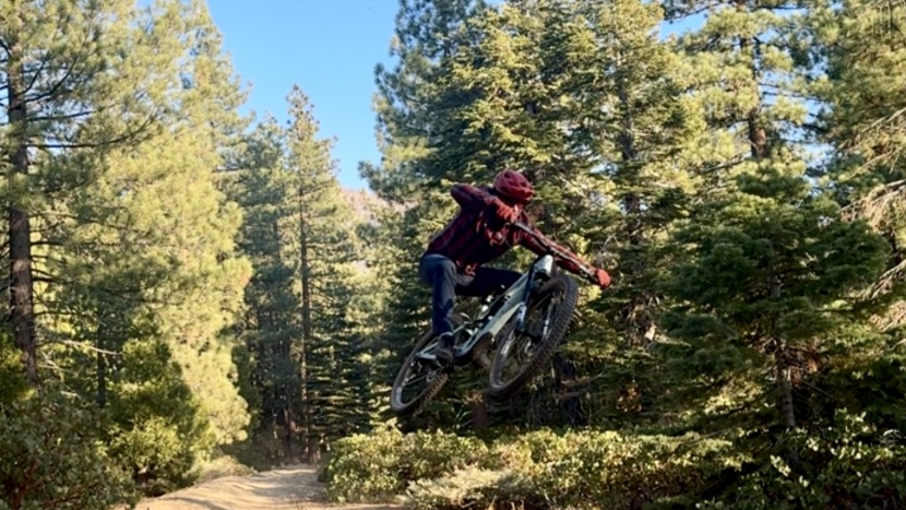 specialized stumpjumper 15 comp - never nervous, the stumpy 15 keeps its composure and allows you to...