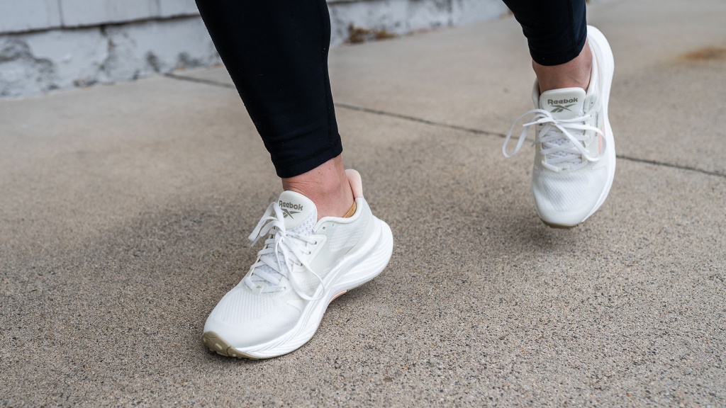 reebok floatride energy 6 for women - the floatride energy is a standby shoe. it does what you need it to...