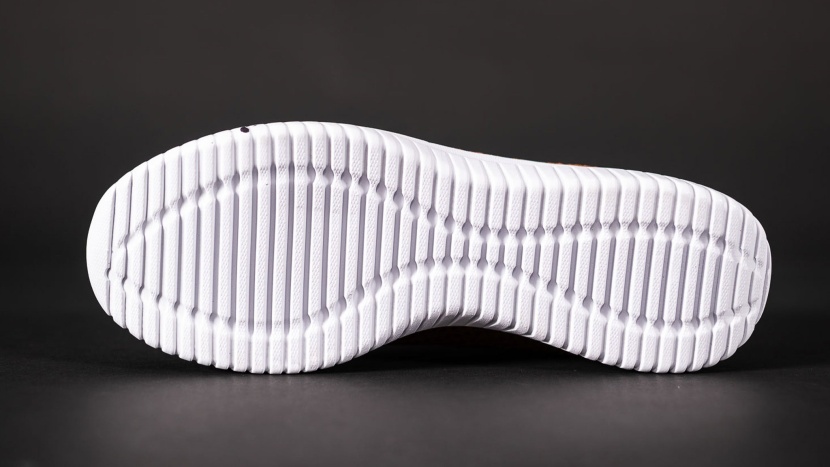 walking shoes men - the vamjams have little tread that didn't hold up during our walks.