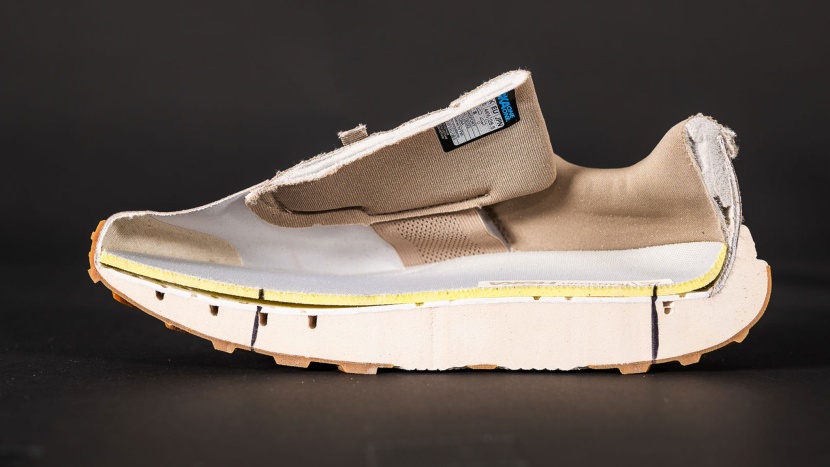 Shoe Interior photo comparison