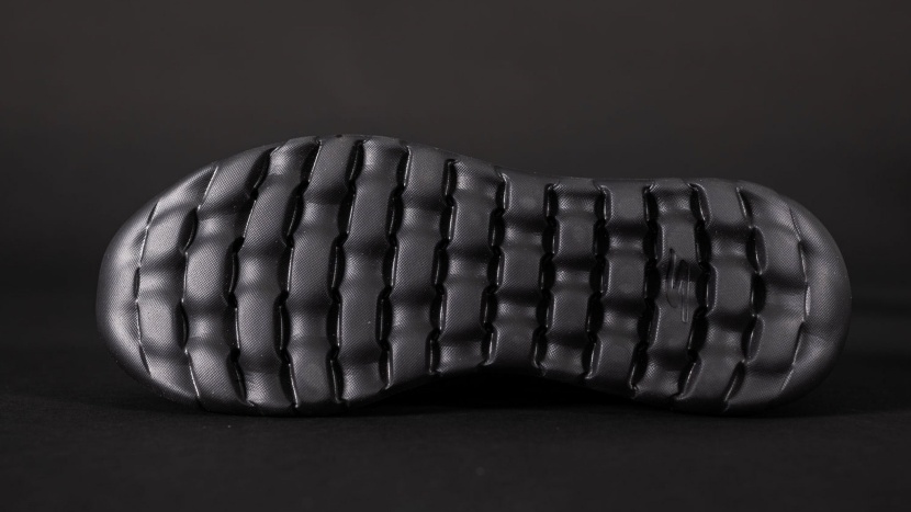 skechers go walk max - the bubbly design of the outsole is decent indoors and in urban...