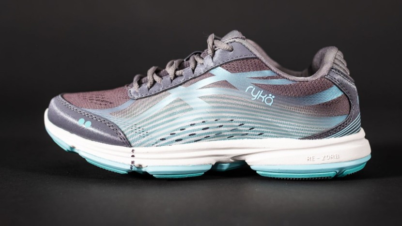 Shoe Exterior photo comparison