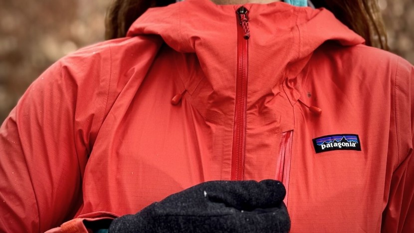 rain jacket womens - the patagonia granite crest features an excellent construction...