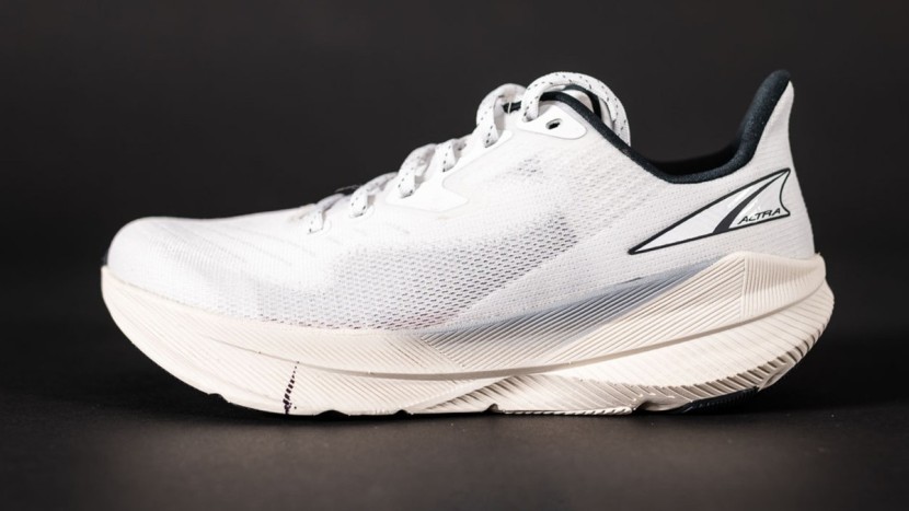 Shoe Exterior photo comparison