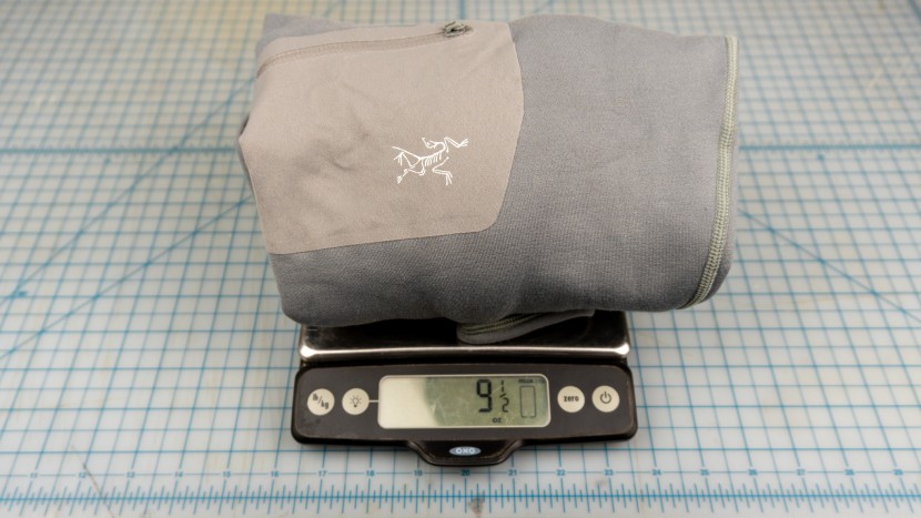 arc'teryx rho heavyweight bottoms - in size medium, the arc'teryx rho heavyweight bottoms come in at 9...