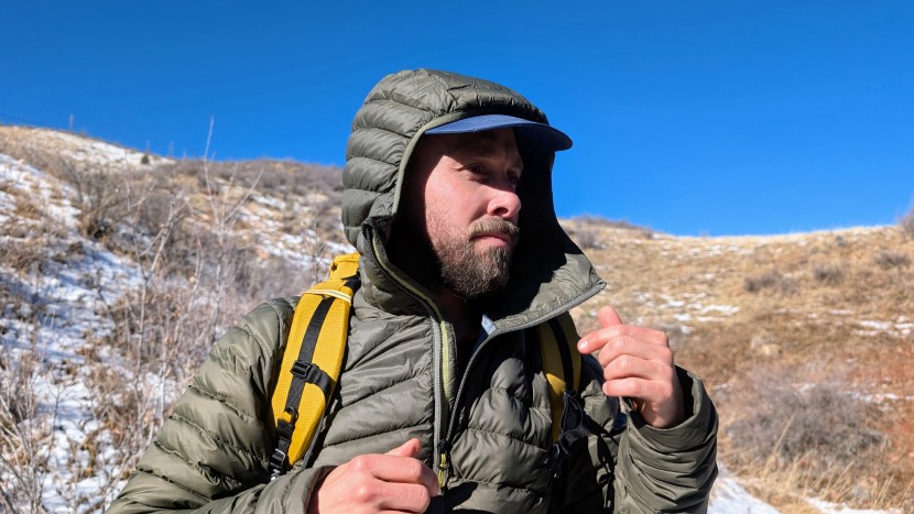 decathlon simond mt100 hooded puffer - the hood is trimmed with stretch-knit fabric to add comfort and keep...