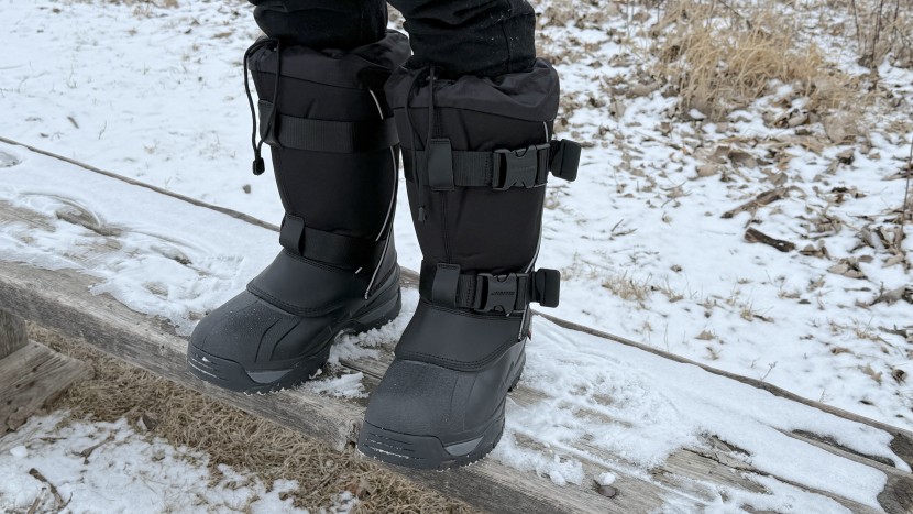 winter boots men - the baffin impact almost looks like a warm puffy jacket, showing off...