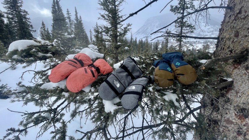 burton gore-tex mitten for women - the burton mitt wasn't quite as warm or lofty as other mittens tested.