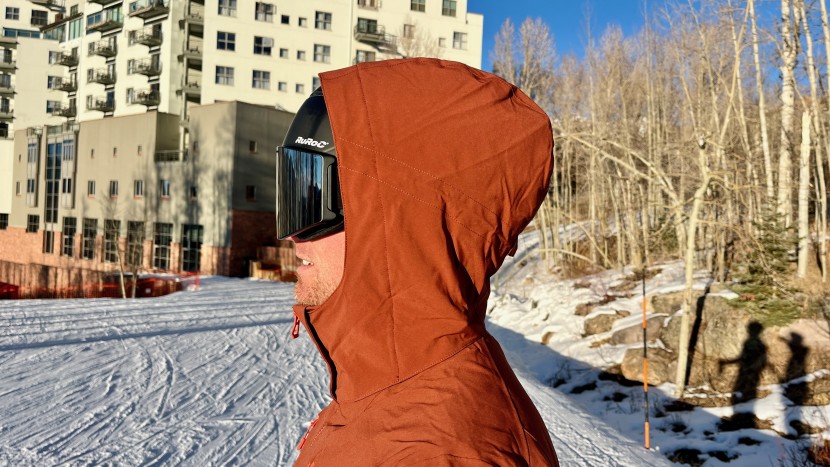 helly hansen alpha 4.0 - the alpha 4.0's hood is pretty good, offering great coverage to...