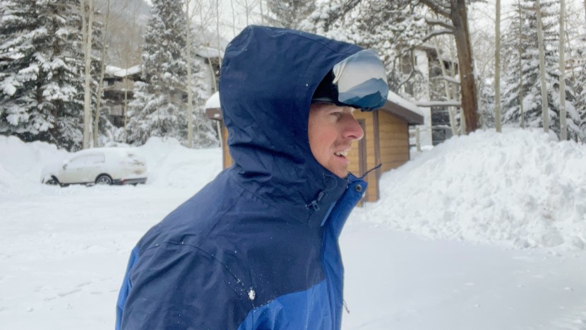 columbia whirlibird v interchange - the columbia whirlibird v interchange's hood has full coverage for...