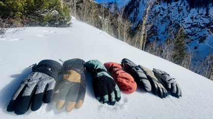 ski gloves for women