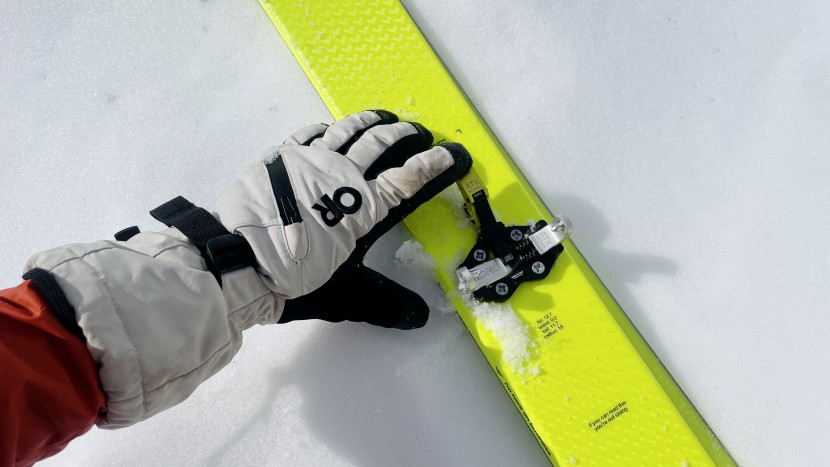 ski gloves womens - the tailored fingertips and women's specific fit allowed us to...