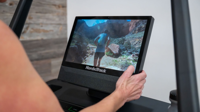 nordictrack x16 treadmill - you can choose to have your workout metrics displayed or follow a...