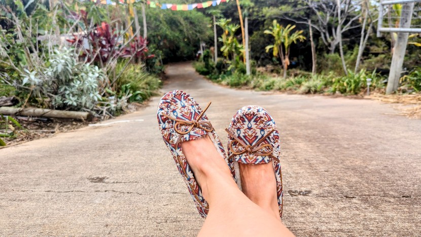 slippers womens - with a thin sole, the minnetonka cally is easy to tuck into a...