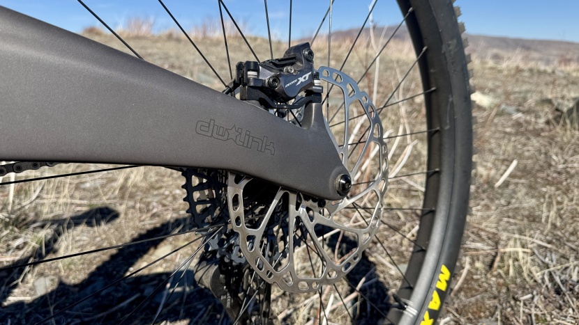 xt 4-piston stoppers with 220mm rotors are like dropping a tail hook...