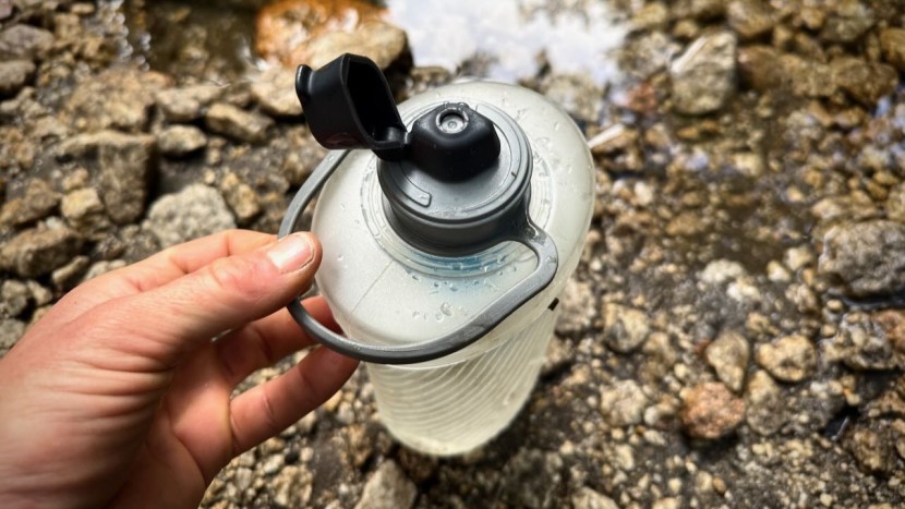 the collapsible bottle is extremely packable thanks to its...
