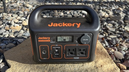 Product photo of Jackery Explorer 300