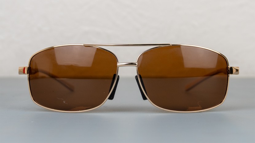 Sungait Polarized Rectangular photo comparison