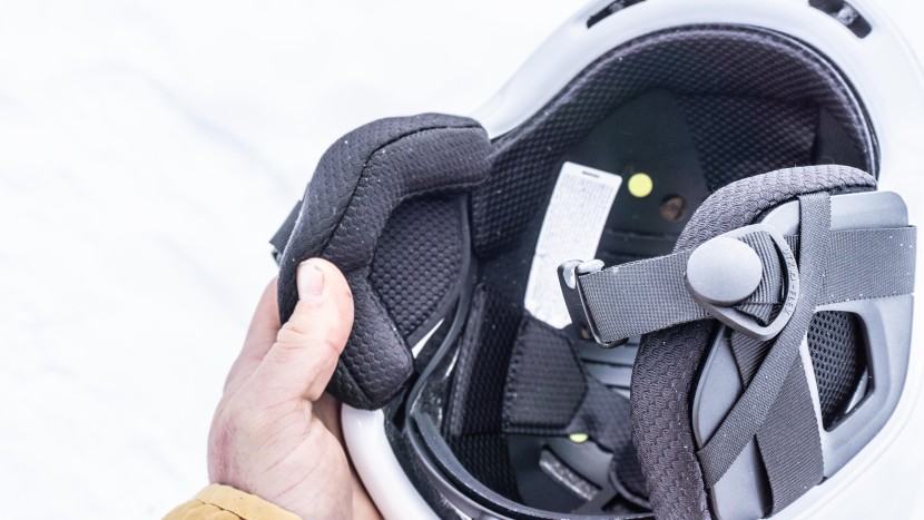 the ear flaps were well designed, with a thicker padding wrapping...