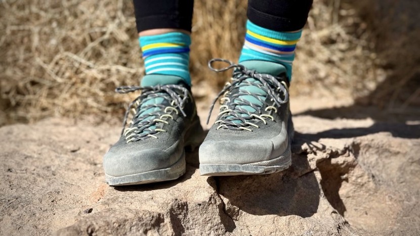 approach shoes womens - heavier leather designs, like the tx4 evo, that feature lots of...