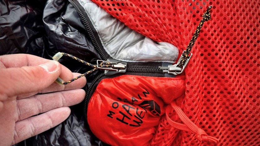 the anti-snag zipper adds a little extra weight in exchange for...