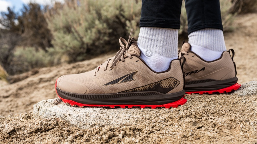 altra lone peak 9 - the lone peak 9 feels very similar to the 7th iteration and still is...