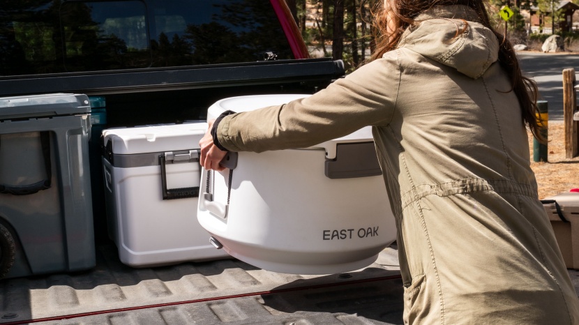 east oak rotomolded 25 - carrying the east oak 25 forces your fingers against the cooler with...
