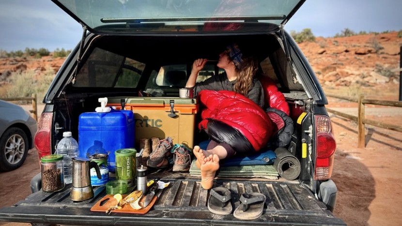 western mountaineering alpinlite - breakfast in bed just got better thanks to the soft and cozy...