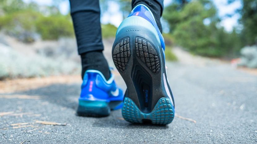 nike zoom fly 6 - the outsole of the zoom fly performs very well, including on terrain...