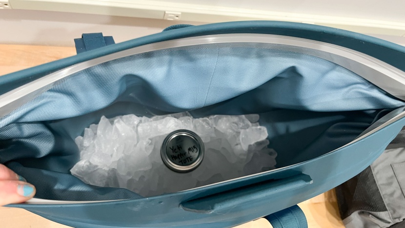 soft cooler - peaking in from the top of the yeti hopper m15 tote while setting up...