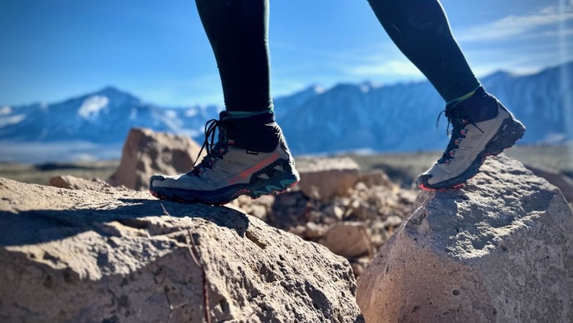 la sportiva ultra raptor ii mid gtx for women - if you're looking for a lightweight running, hiking, and approach...